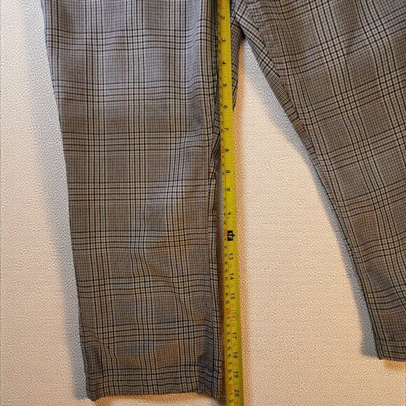 Element Plaid Cropped Pants Size 5–Preppy Skater Girl Capris, Greyish/Tan Check - Picture 7 of 9